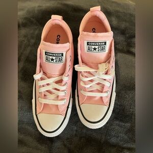 Converse Ladies Pink Low Top Chuck Taylor All Star Sneakers